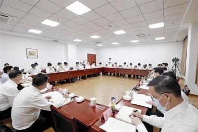 加快能级跨越，实现发展突围