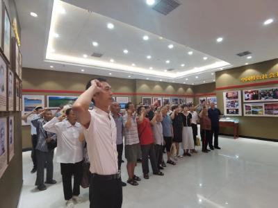 渔洋关镇曹家坪社区：参观党史教育基地  汲取奋进力量