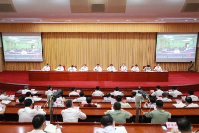 坚决堵住外来疫情输入，坚决切断省内疫情传播！应勇在全省疫情防控工作会议上这样要求