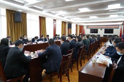畅谈未来，共谋发展！党代表热议大会报告