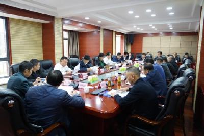 李伦华到民族工业园专题办公 帮解赤诚生物上市难题