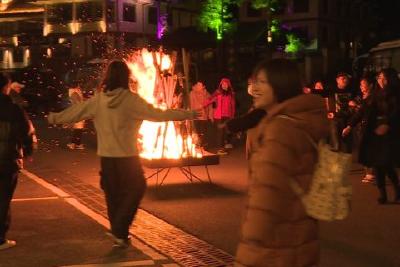 伍家岗街道组织职工来我县开展疗休养活动