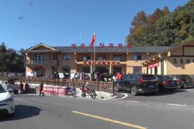 医保邮政协同合作 利民惠民服务进村