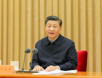 习近平：坚持我国宗教中国化方向 积极引导宗教与社会主义社会相适应
