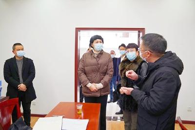 李伦华检查元旦期间疫情防控、安全生产等工作