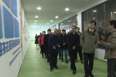 武汉地铁集团来五峰开展疗休养活动