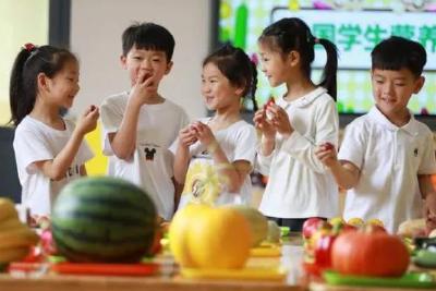 膳食宝塔上新，这份指南教你怎么吃