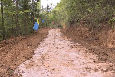 傅家堰乡田家山村：农村公路提档升级 乡村振兴致富路宽