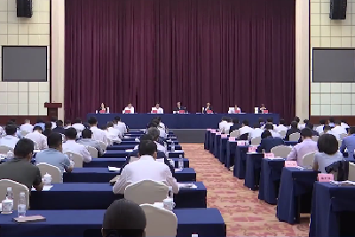 全省农业产业化工作现场推进会在宜召开