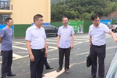 县人大常委会专题调研全县职业教育发展情况
