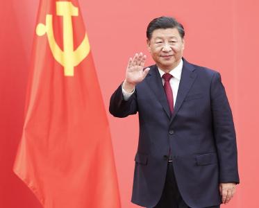 习近平在二十届中共中央政治局常委同中外记者见面时强调 始终坚持一切为了人民一切依靠人民 以中国式现代化全面推进中华民族伟大复兴
