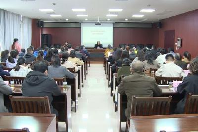 开展垃圾分类“桶边督导”培训 助力文明城市建设
