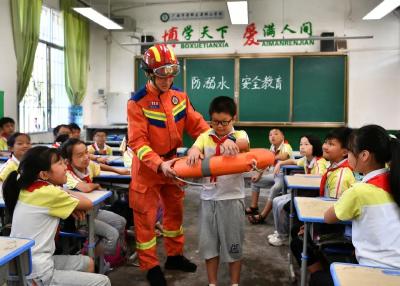 青少年防溺水，堵点到底在哪儿？