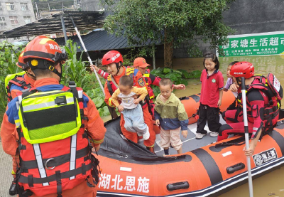 暴雨袭城！咸丰转移安置1.8万余人
