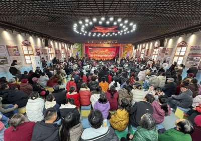 连续8年不中断！武穴花桥镇杨二岭村晚，藏着乡村最美年味