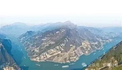 一朵花读懂一座城，今天，《人民日报》整版聚焦宜昌