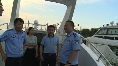 县领导带队巡江调研长江禁捕工作