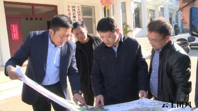 胡凯到淋山河镇调研农业产业发展工作