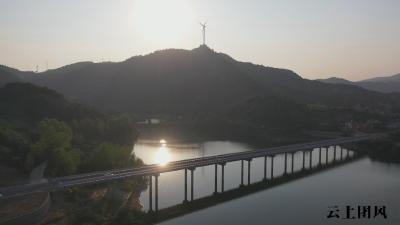 团风县总路咀镇：处处是风景 湾湾有特色