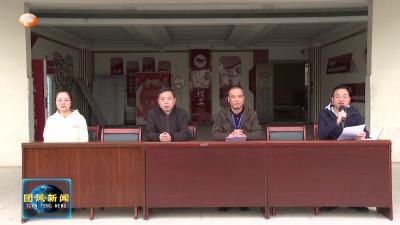 团风理工中专举行“拒绝手机”签名启动仪式