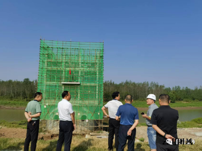 县领导到举水河巡河并督办水利项目建设