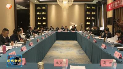 团风代表团审议市政府工作报告