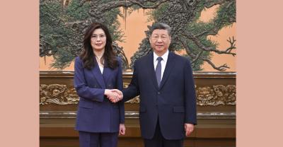 习近平总书记会见中国国民党主席郑丽文