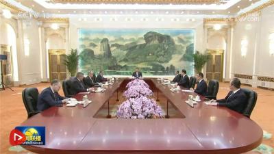 习近平会见俄罗斯外长拉夫罗夫