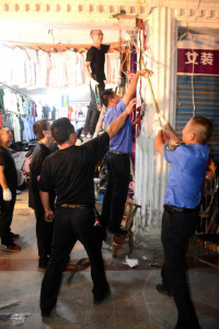 县城管执法局加大步行街整治力度