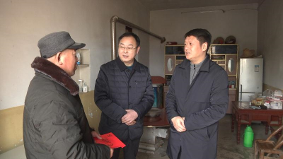 【快讯】县领导看望慰问部分困难党员、困难企业和困难职工  