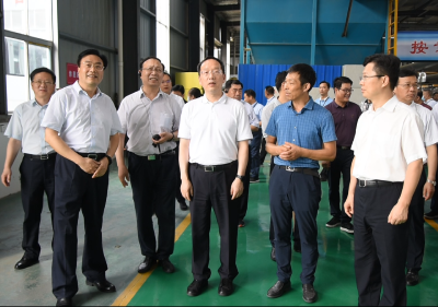 全市第二季度项目拉练活动走进我县