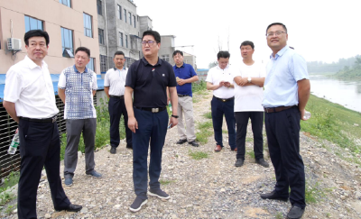 县领导检查河湖长制、禁捕退捕工作