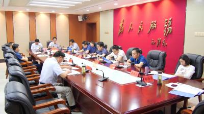 县政府第八次常务会议召开