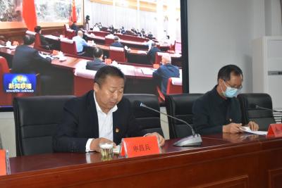 南漳县自然资源和规划局 “双报到”《民法典》学习宣传活动走进徐庶社区       