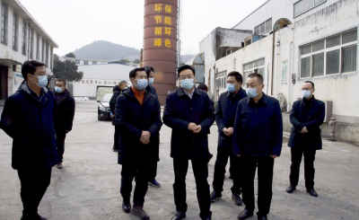 县领导督办检查节前安全生产、疫情防控等工作