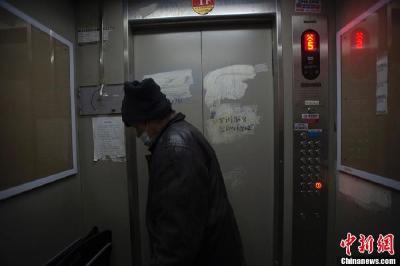 电梯“吃人”事件频发，多少电梯在超龄服役？