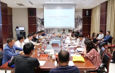 市发改委组织专家组对我县化工园区进行评估确认