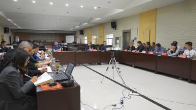 县规委会审查四项规划方案