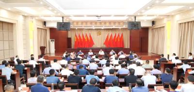 罗兴斌连夜主持召开紧急会议强调：抗洪救灾是天大的事