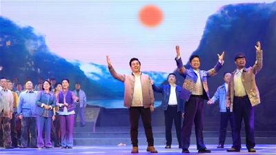 【热点关注】湖北民族音乐剧《太阳照进山窝窝》将于10月进京演出