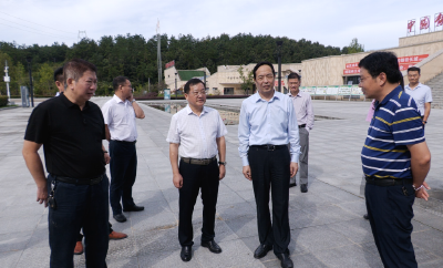 省委统战部领导到我县调研新的社会阶层人士统战工作