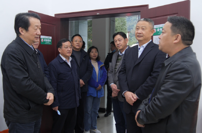 省民政厅领导到我县调研综治平安建设工作