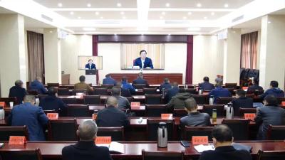 我县组织收听收看全省招商引资工作推进会