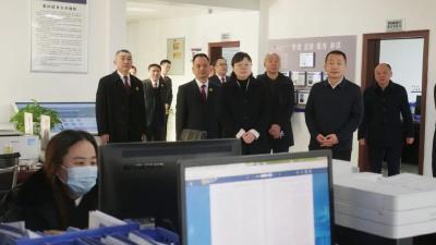 市检察院领导到南漳调研