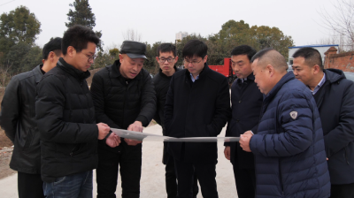 县领导调研重点项目推进情况