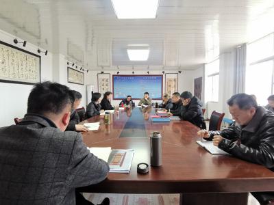 县领导到安集中学调研莲夏基金资助工作
