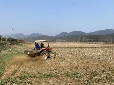 南漳县按下春耕备耕“加速键”，预计今年春播农作物面积达64万亩