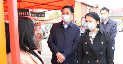 陈剑到南漳调研疫情防控和校园校车安全工作