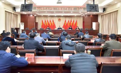 陈栋：深入打好“三大攻坚战”，推动生态环境质量上台阶