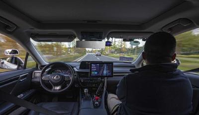 【热点关注】国内首个乘用车无人化运营试点在京开放